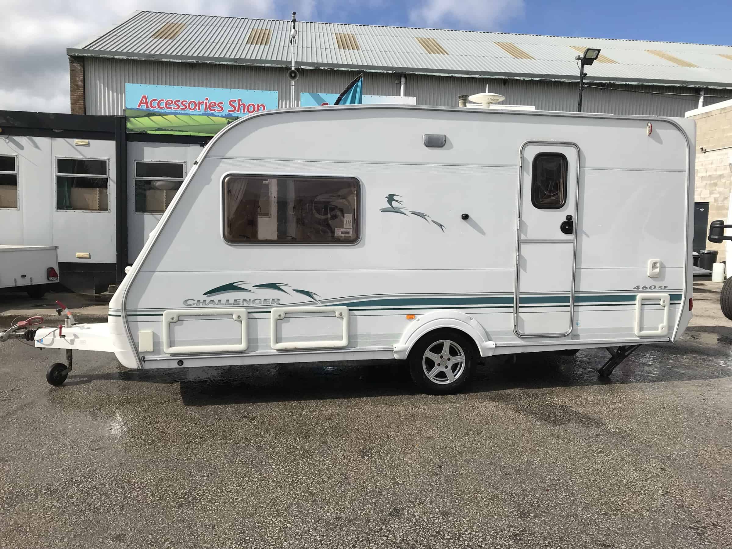 Swift Challenger 460 SE 2004 | North Western Caravans